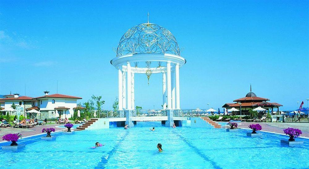 Helena Vip Villas And Suites Sunny Beach Exterior photo